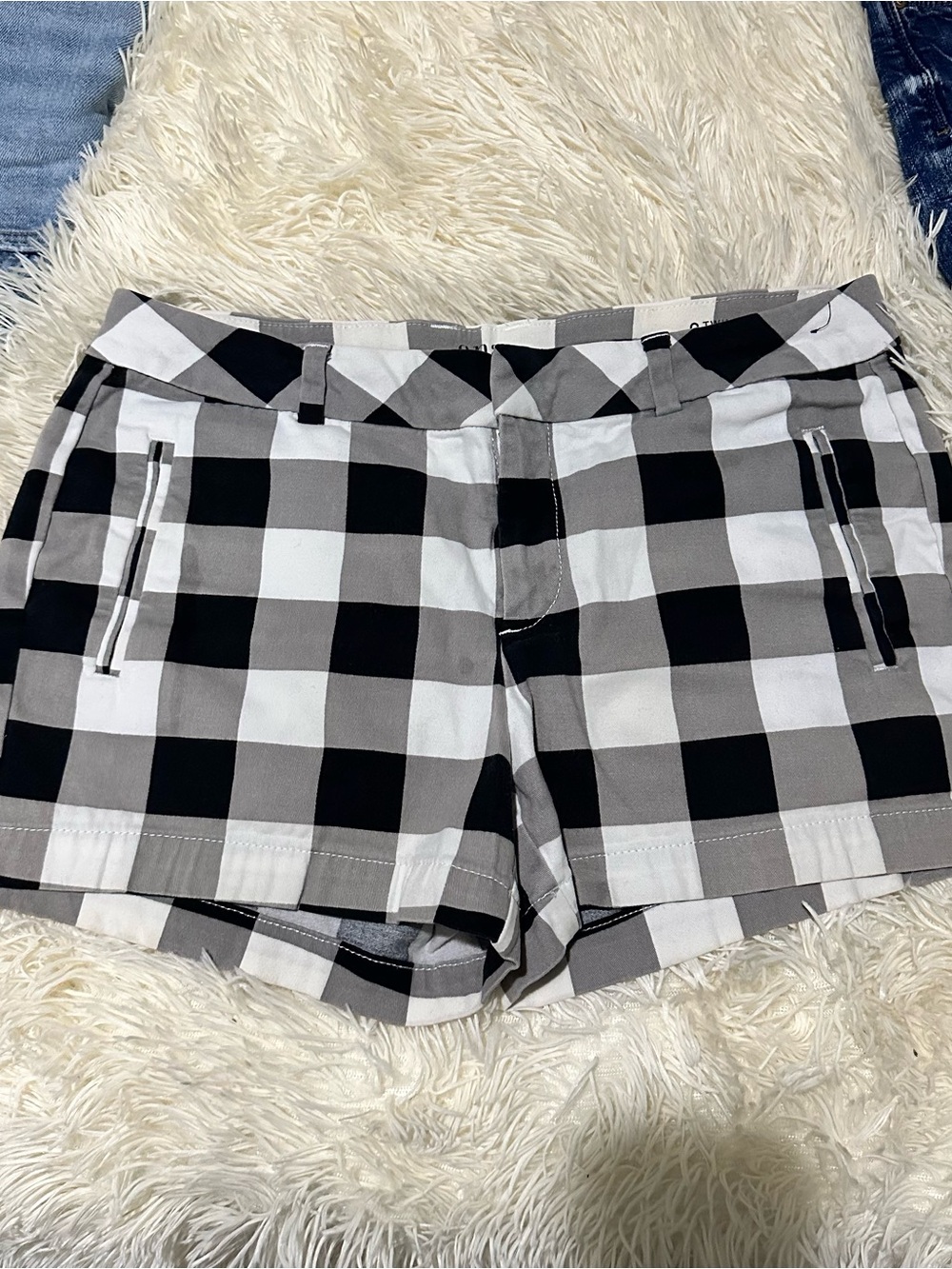 a.n.a a new approach - Plaid Twill Shorts Black White Grey Buffalo Check